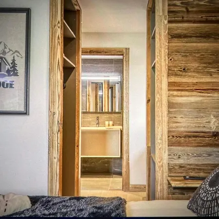5 Stars Charming Chalet, Best Location View بيت للعطل شاتيل